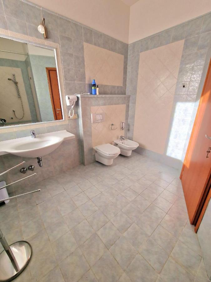 Sentieri Del Garda Bed & Breakfast Arco Luaran gambar